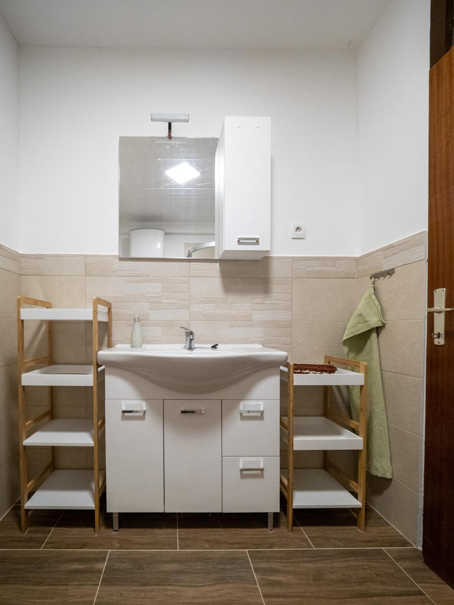 Kiara Rooms Jesenice Rom bilde