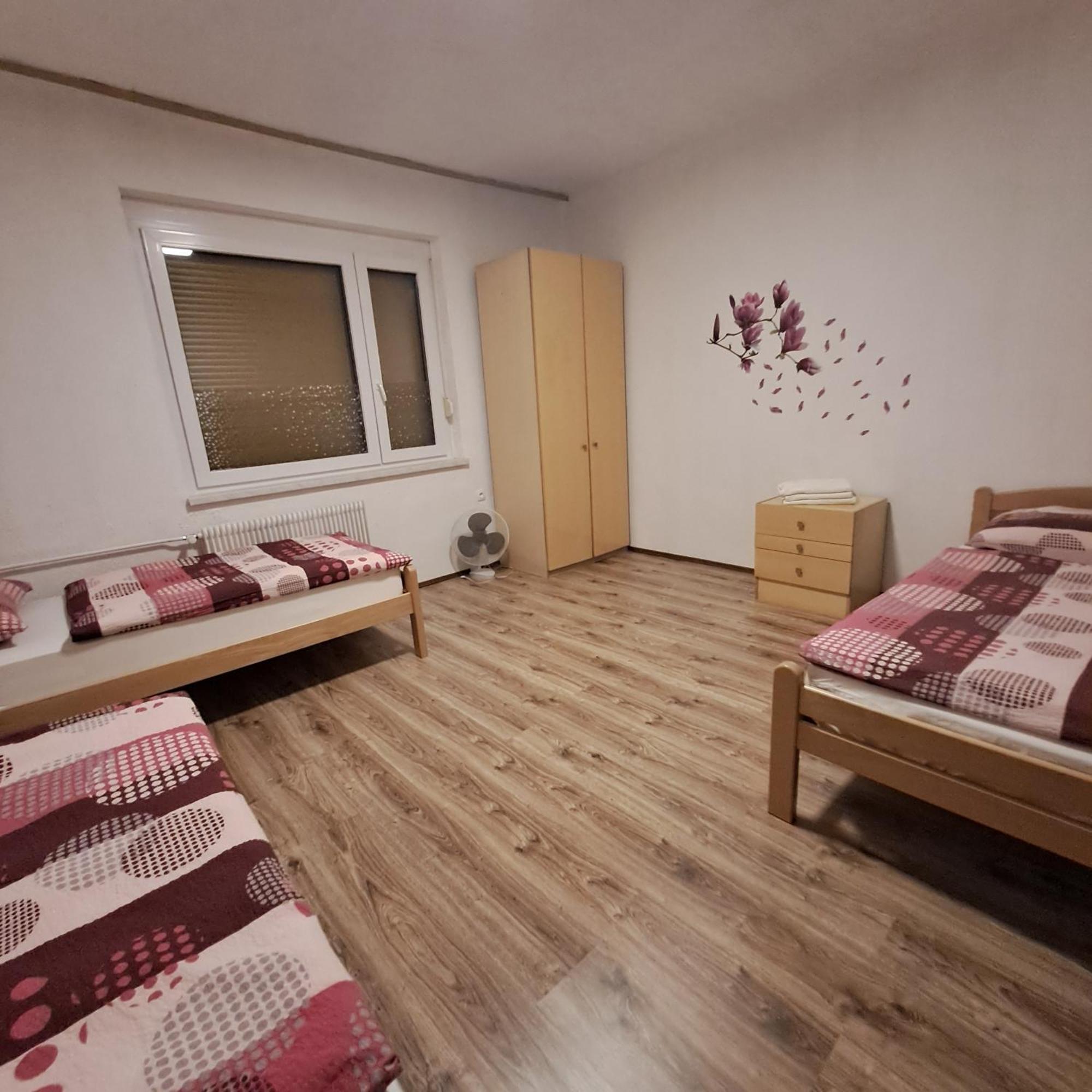 Kiara Rooms Jesenice Eksteriør bilde